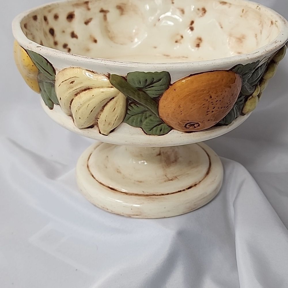 Vintage Cream Fruit Motif Bowl